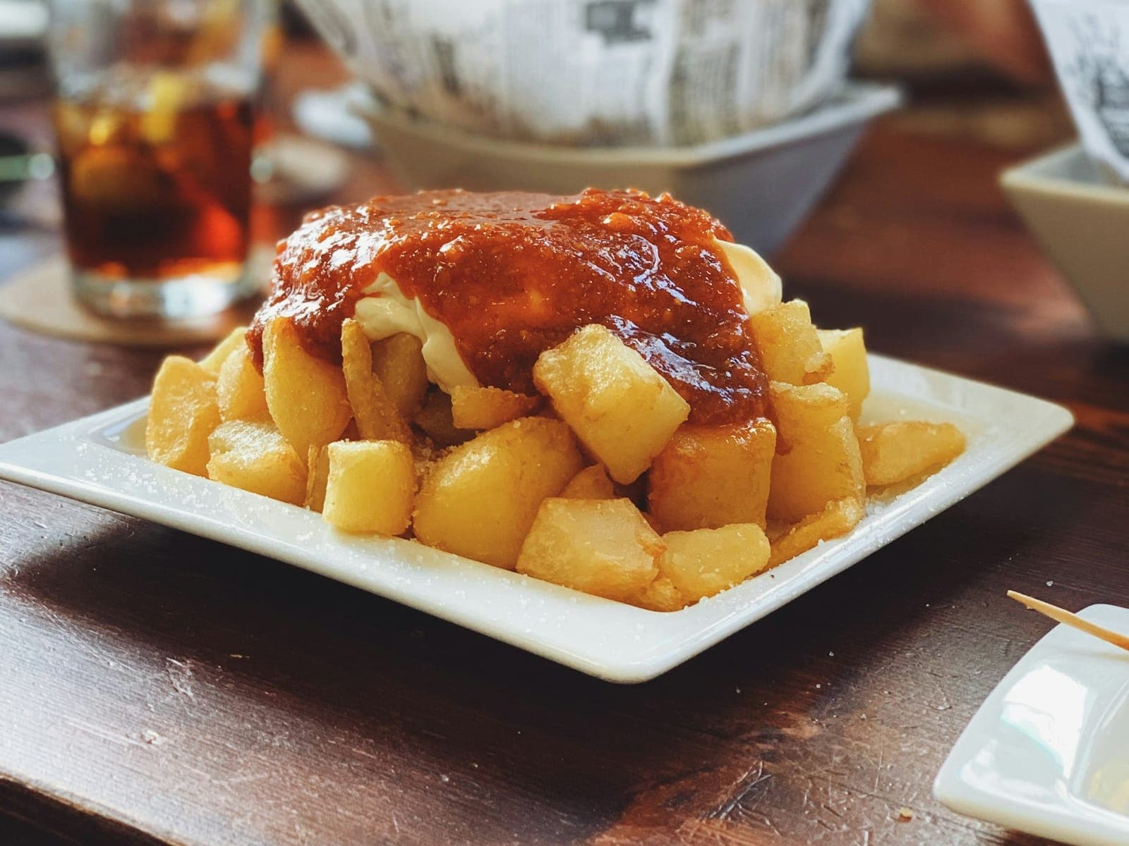 Patatas bravas à la sauce piquante GALEA